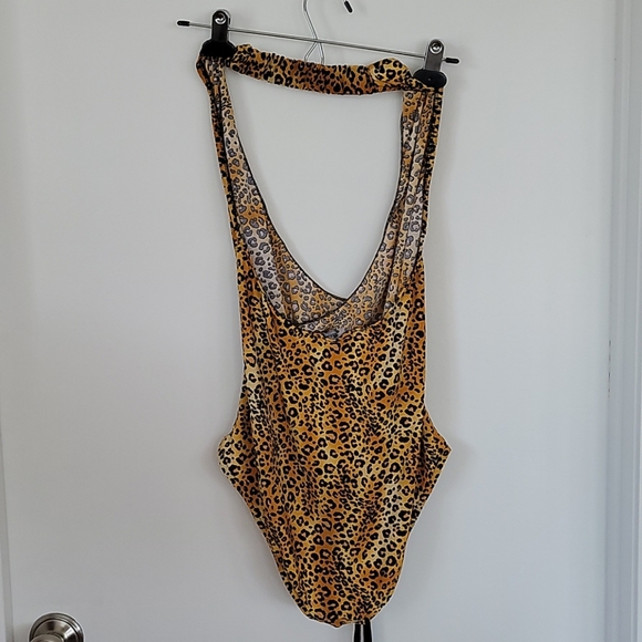 KUSHCUSH SWIMSUIT - Picture 2 of 6